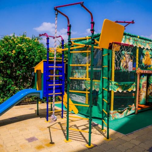 Отель "Бонжур"