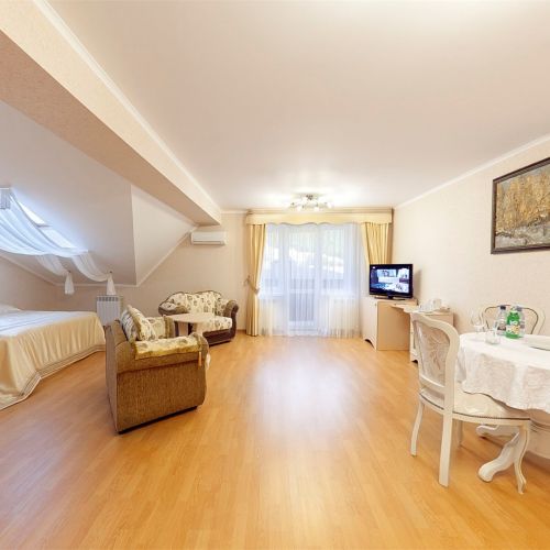 Отель "Бонжур"