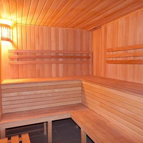 Отель "Бонжур"